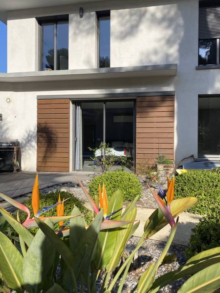 Conception, livraison et pose de volets coulissants à Sanary sur Mer (83)