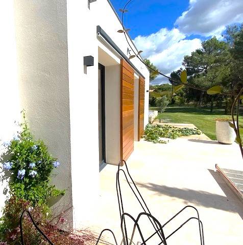 Ou acheter des volets coulissants bois sur mesure à Fuveau proche d'Aix en Provence ?