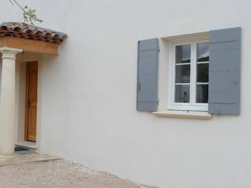 Réalisation de volets provençaux Marseille Plan de Cuques