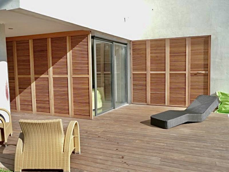 Fabrication de volets coulissants sur Carnoux