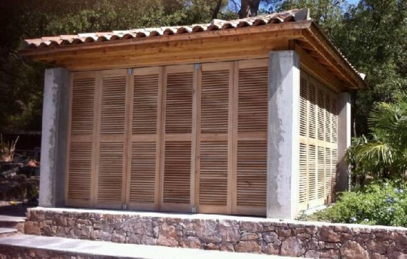 Fabrication de volets coulissants pliants sur Le Muy