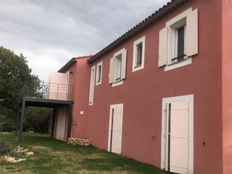 Fabricants de volets provençaux artisanaux près d’aubagne à Auriol