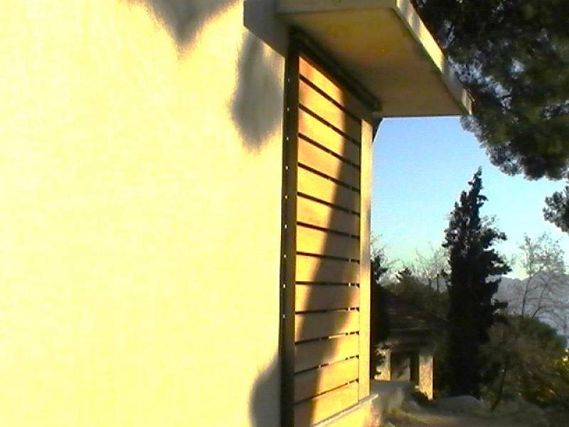 Spécialistes du volet coulissant bois exotique dans les Bouches-du-Rhône à Cassis