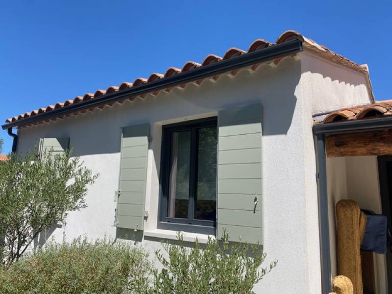 volets CTBX Okoumé sur mesure rénovation complète villa Aubagne