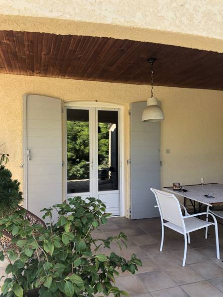 Les qualités du bois CTBX spécial volets