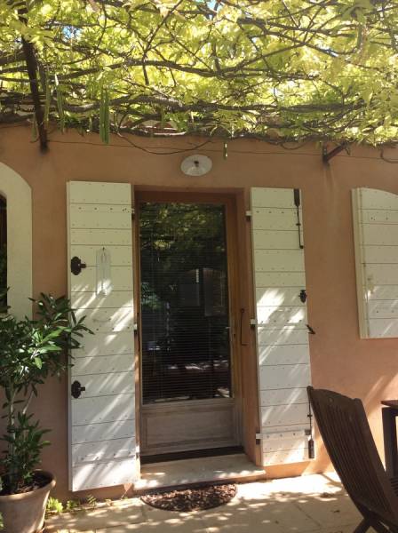 Réalisation de volets provençaux sur Aix en Provence