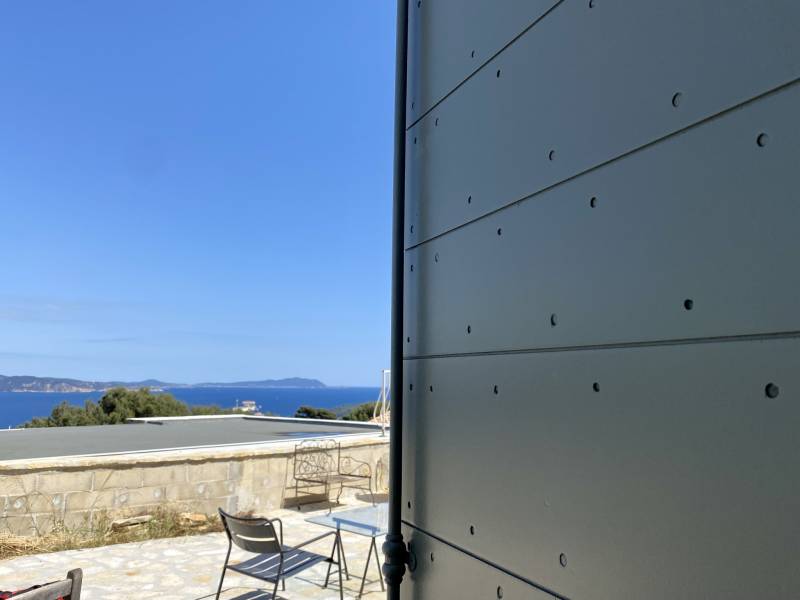 Conception de volets provençaux sur-mesure à la Ciotat dans le 13