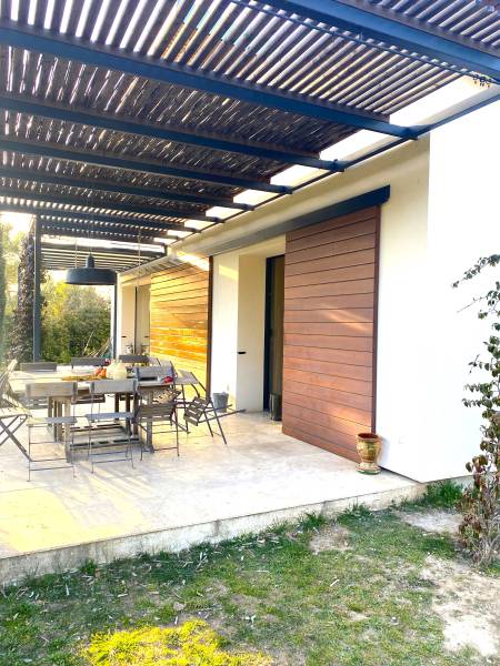 Fabrication de volets coulissants à lames horizontales Sipo à Marseille 