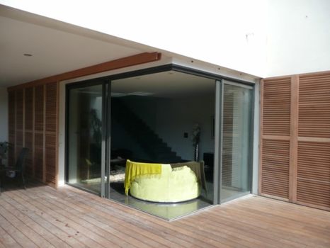 Fabrication de volets persiennes coulissants sur Auriol