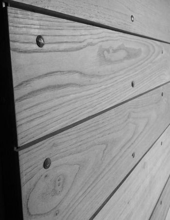 Nous réalisons des volets provençaux sur mesure à Auriol