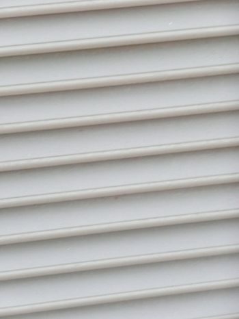 Fabrication de volets persiennes en bois sur Gémenos