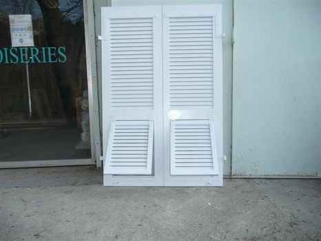 Création de volets persiennes portissol à lames à la française sur la bouilladisze