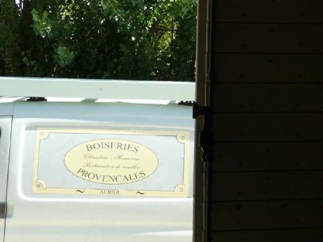 Fabrication de volets provençaux à Aubagne NOUVEAU!! VOS VOLETS EN KITS