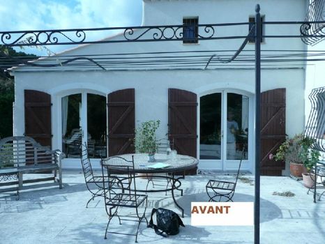 Volets provencaux à Rognac proche de Vitrolles