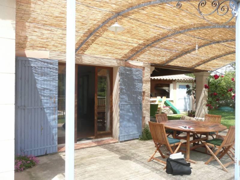 Création de volets provençaux pour des clients sur Cavalaire