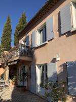 Notre zone d'activité pour ce service Création de volets provençaux en bois sur mesure