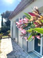 Notre zone d'activité pour ce service Fabricant de volets battants en bois à lames croisées verticales et horizontales